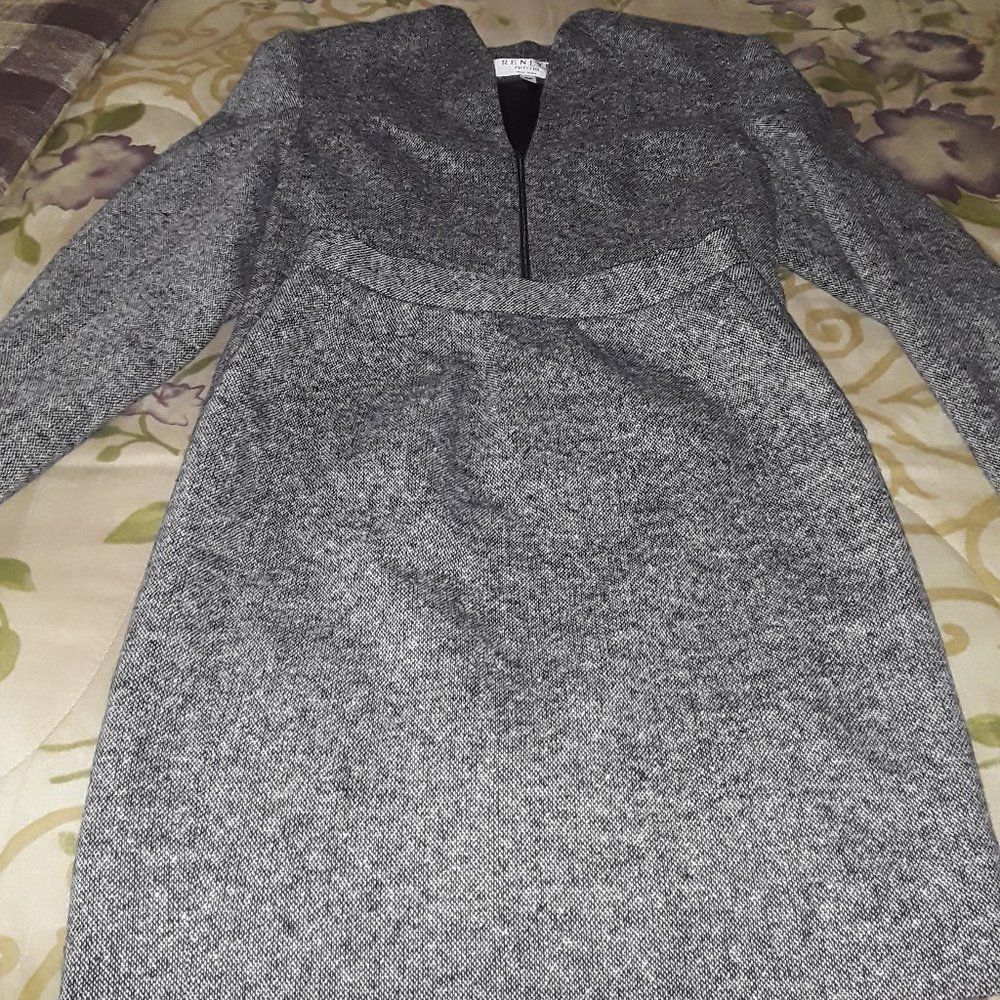 Renlyn  womens 2 pc.jacket/skirt set size 8 Petite